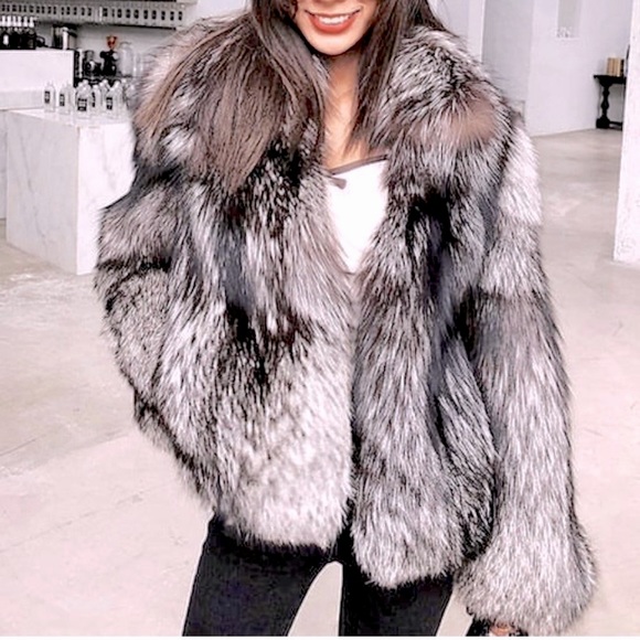 Real Silver Fox Fur BRAND NEW Jacket - Picture 6 of 12